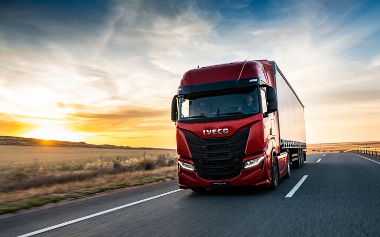 IVECO S-Way