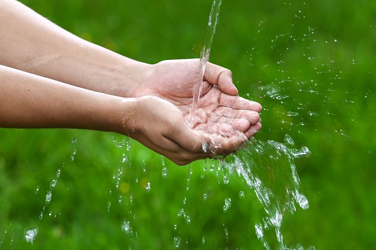 Veolia_Trinkwasser.jpg