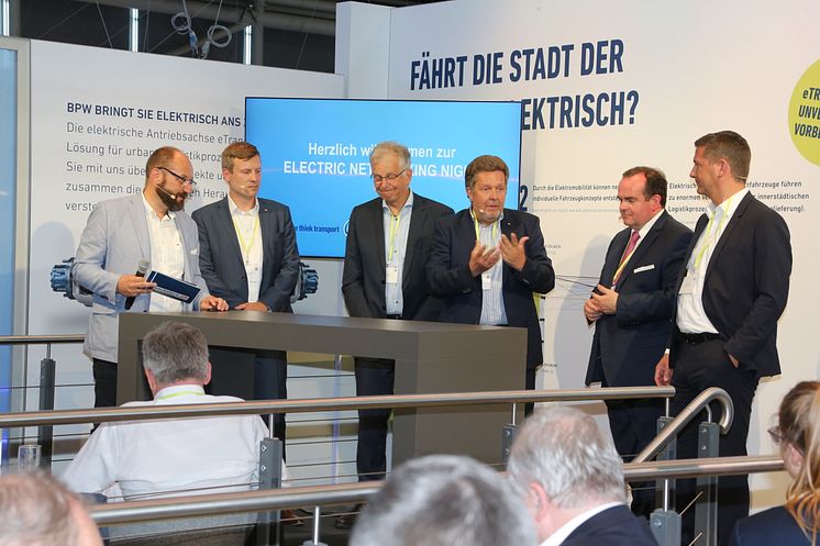 Erste Electric Networking Night zur transport logistic 2019