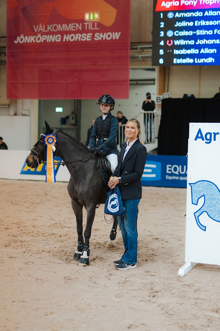  Amanda Allandi, Osbyortens Ryttarförening – Mio segrare kategori C Agria Pony Trophy 