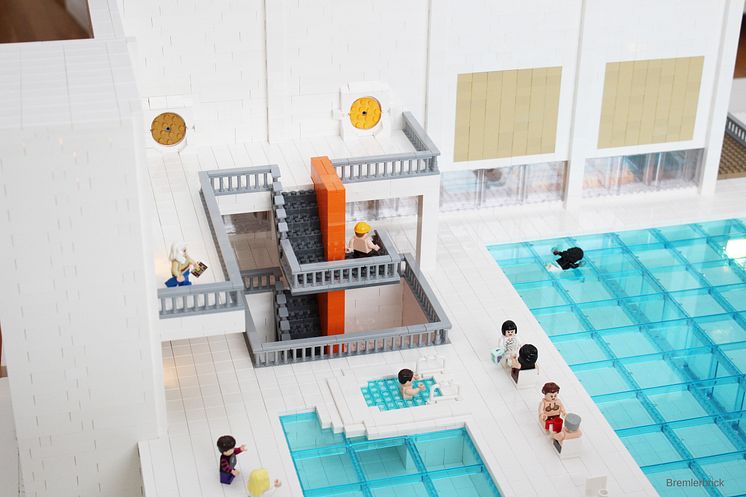 Legomodell 3 Järfälla nya simhall