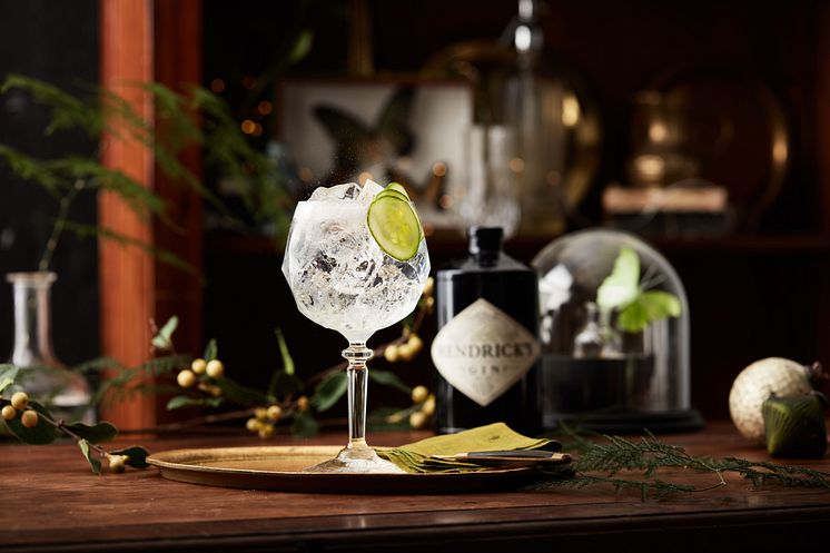 Hendrick's Gin & Tonic 2