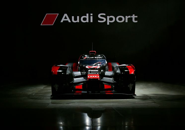 Audi Sport Finale 2015 - Audi R18 2016 front