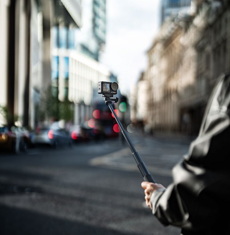 Osmo Action 5 Pro_Vlogging_ 1.5m Extension Rod Kit_vlog.jpg