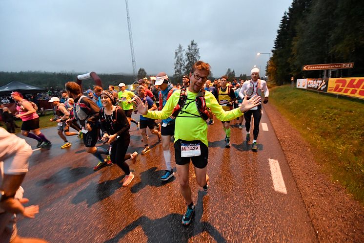 Ultravasan 90 starten vid Vasaloppsstarten i Sälen kl 05.00 2016-08-20