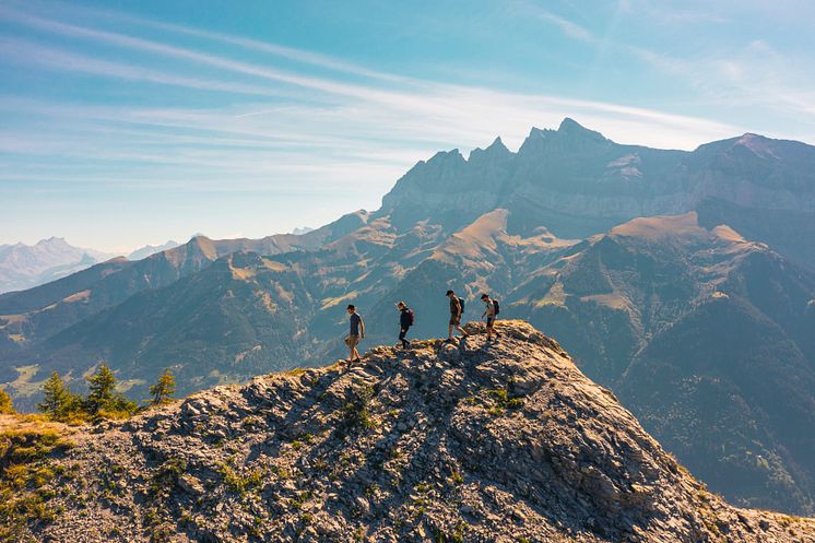 ST_3x2_Dents-du-Midi-herb-hike_97710