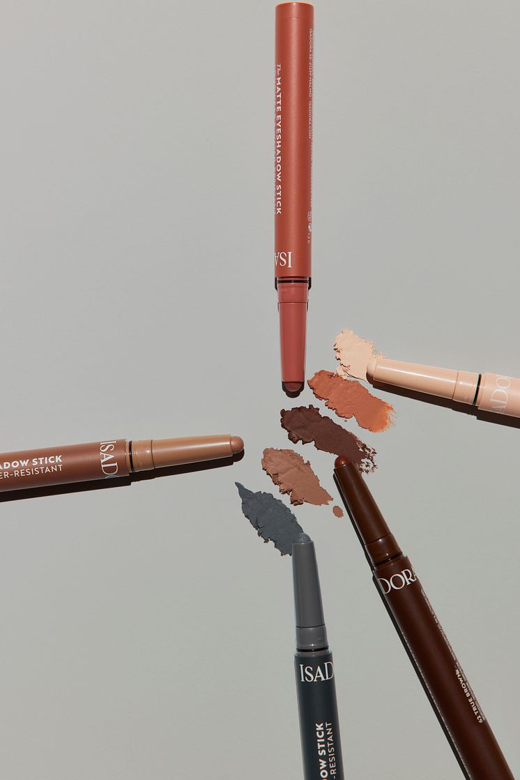 EyeshadowStick_LS64_dark.jpg