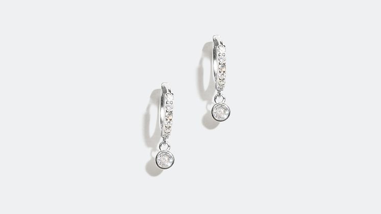 Hoop earrings - 27,99 €