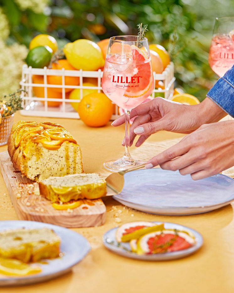 Lillet Cake