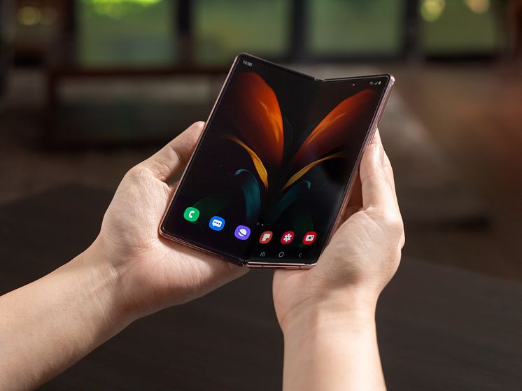 Samsung Galaxy Z Fold2_6