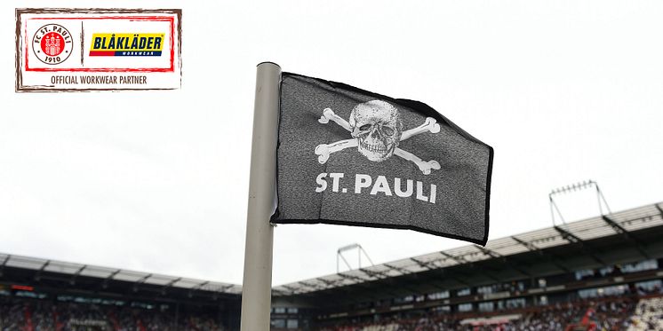 BLÅKLÄDER – NY SPONSOR TILL DEN LEGENDARISKA FOTBOLLSKLUBBEN ST PAULI 