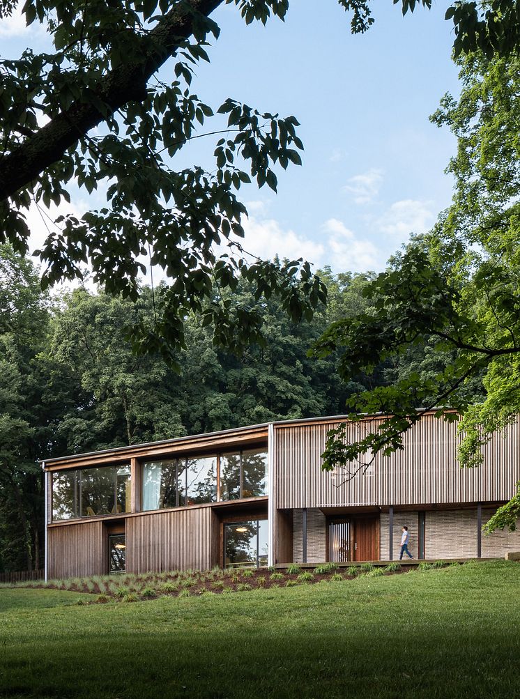 KebonyUSA_Wood Screen House II_Kristian Alveo_hires-4