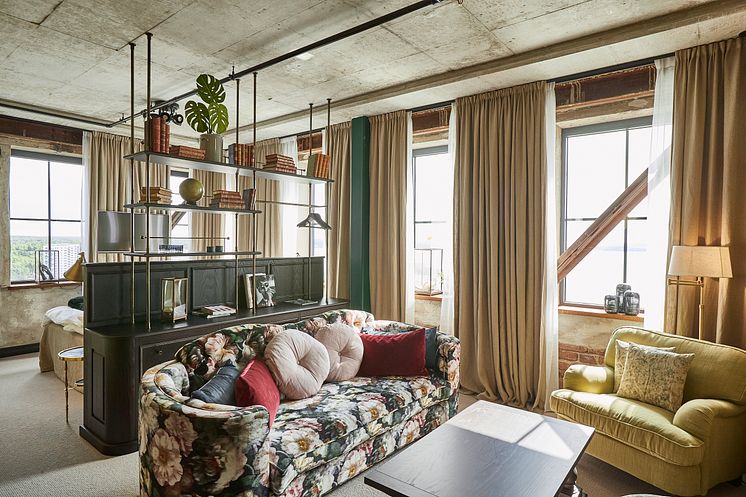 SteamHotel-1.jpg