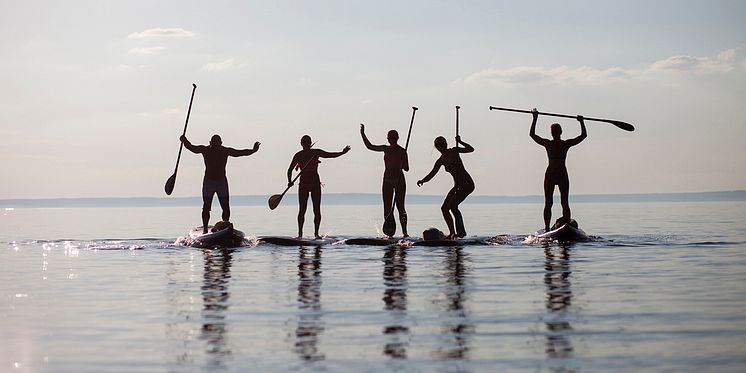 SUP-yoga är en häftig upplevelse på vattnet!