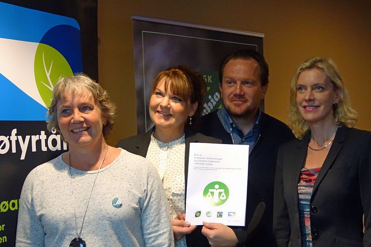 Anita Winsnes (Miljømerking), Marianne Størseth (Fairtrade), Ole Petter Bernhus (Debio), Ann-Kristin Ytreberg (Miljøfyrtårn)