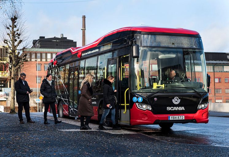 Elhybridbussen Astrabacken