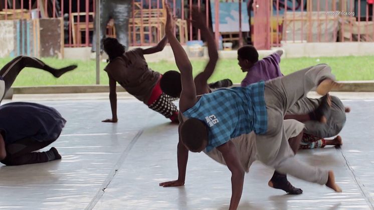 Still fra dokumentarfilmen MUDA AFRICA - THE FILM