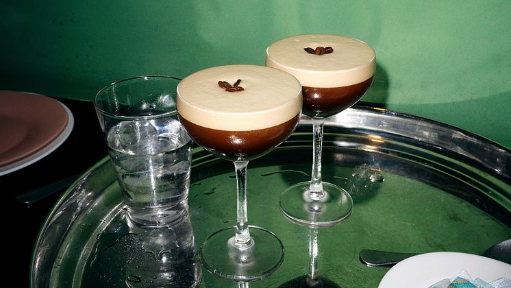 Absolut Espresso Martini moodshot