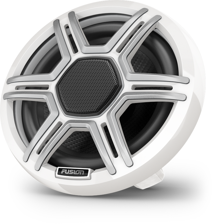 FusionApolloSpeakers_6.5inch_SportsWhite_FrontLeft_Nonilluminated.png