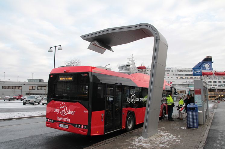 Elbuss på linje 60