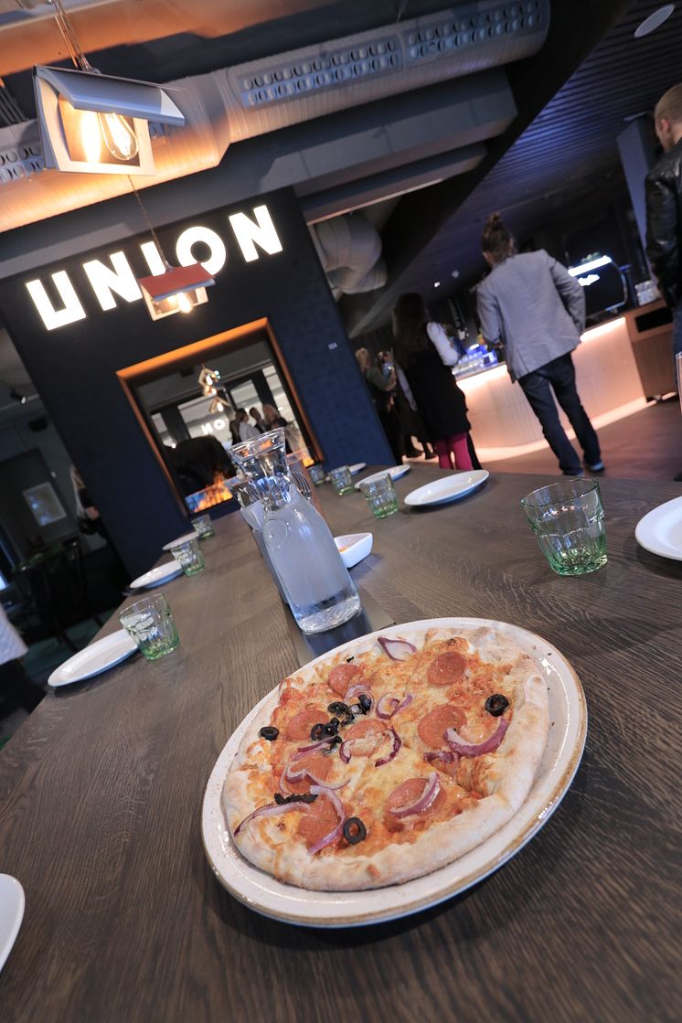 Hjemmelaget pizza på Union864 II