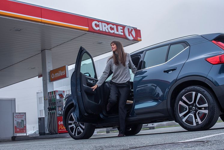 circleK-bil-kvinde.jpg