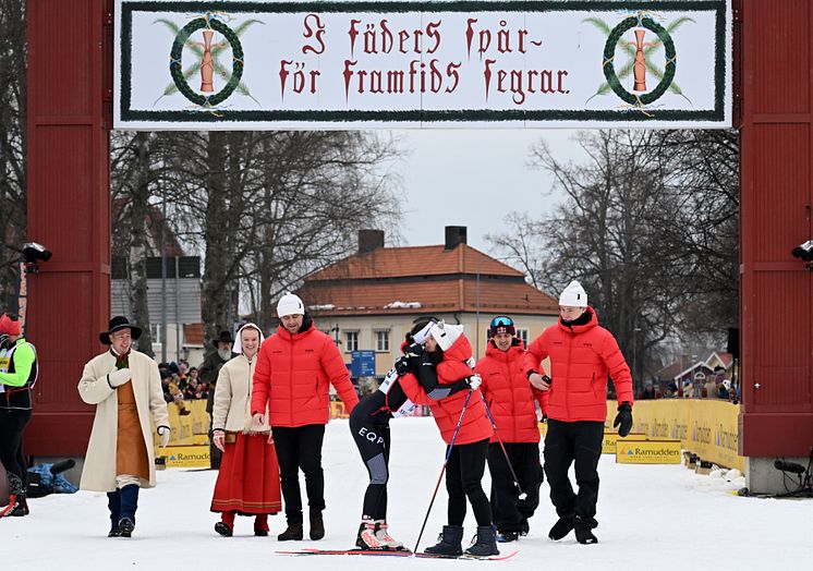 Stafettvasan 2024 målgång Team Charlotte Kalla