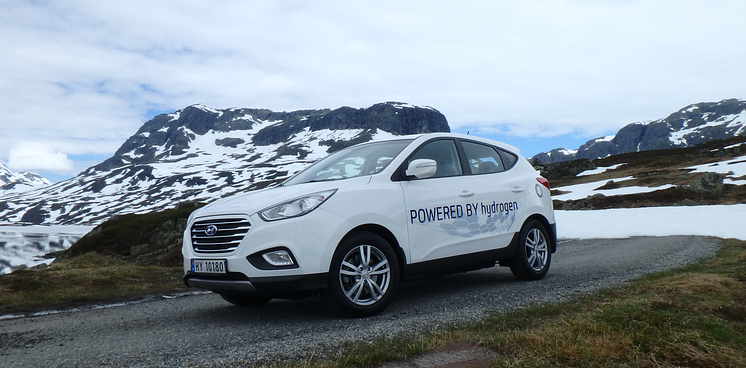 Hyundai ix35 Fuel Cell på vidda