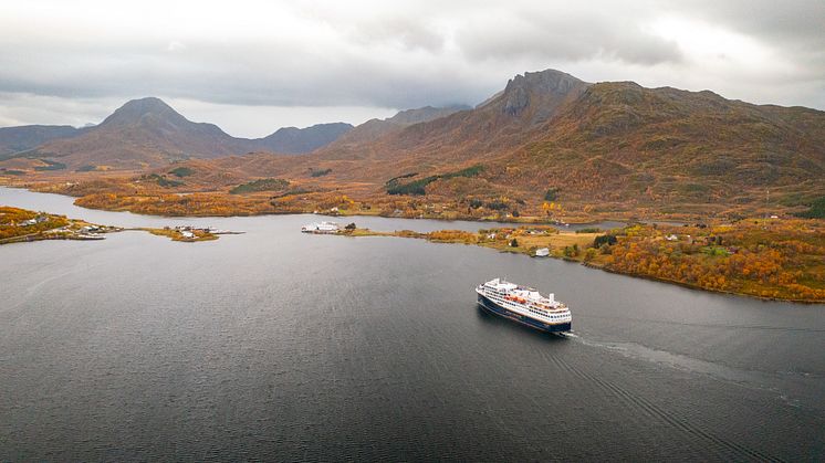 Havila Capella i Eidsfjorden