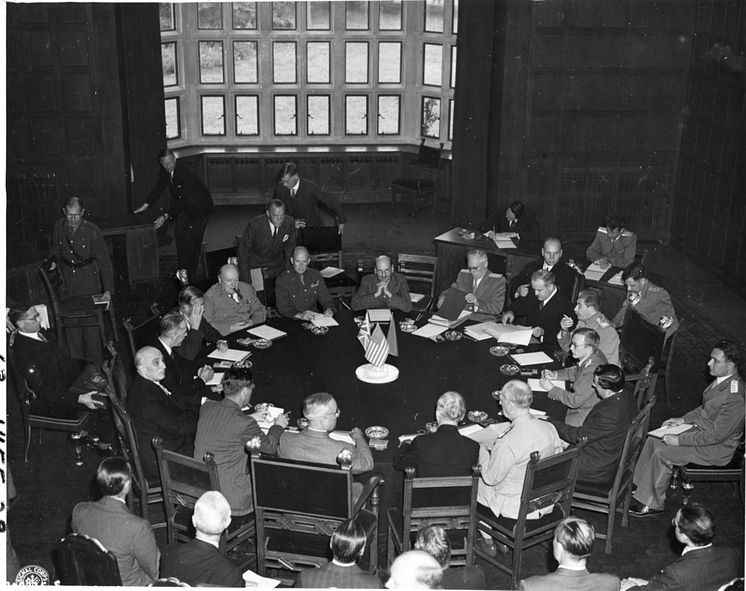 Eroeffnungssitzung 17Juli1945_PotsdamerKonferenz_pr