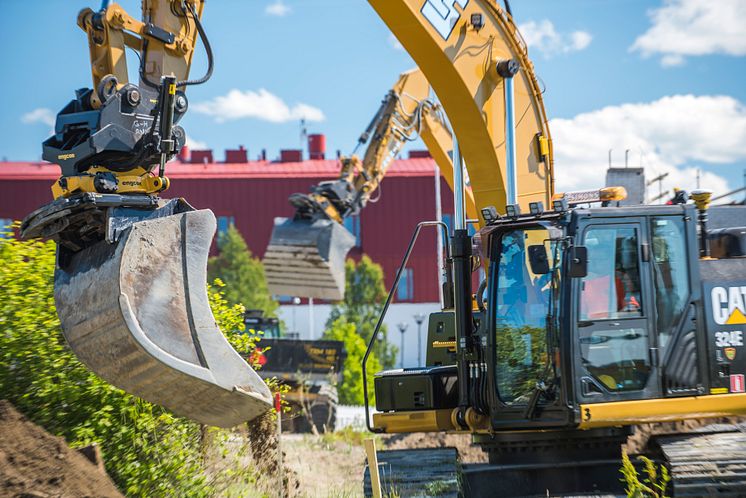 CAT 324E engcon