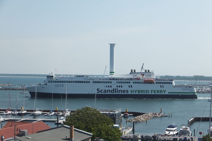 Berlin_rotor sail_Warnemünde_3