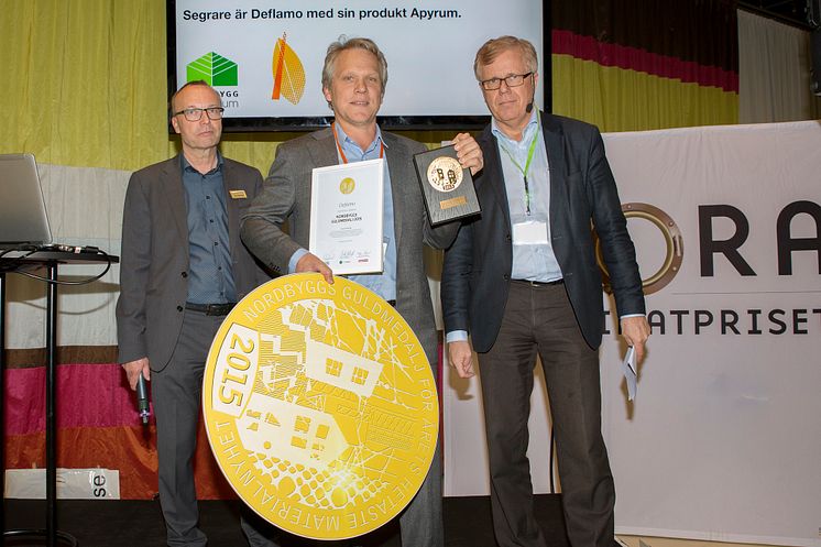 Vinnare av Nordbyggs guldmedalj 2015, årets hetaste produktnyhet .