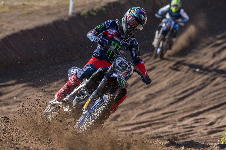 2021102502_006xx_MXGP_Rd14_シーワー選手_4000