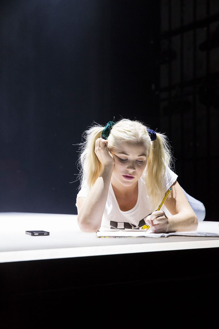 SKAM 2: Chris (Sofie Salée)