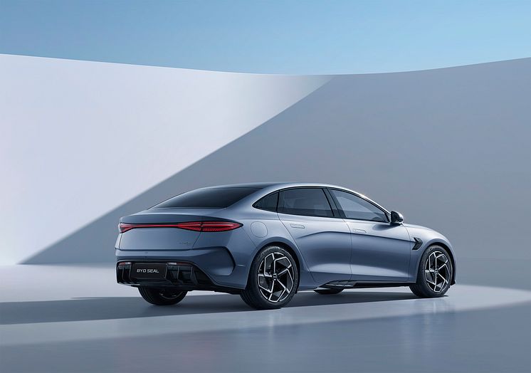Exterior 03