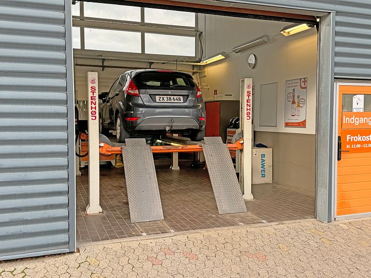Applus+ Bilsyn gammel bil dumper til syn 05.jpg