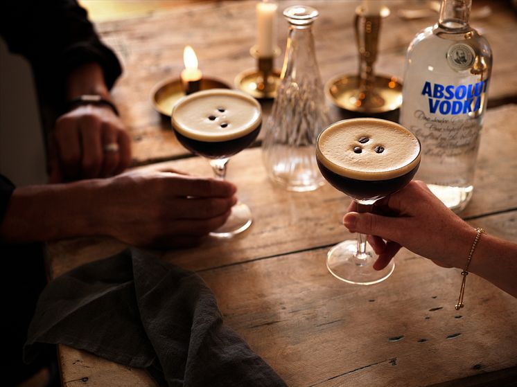 Absolut Espresso Martini moodshot - 7