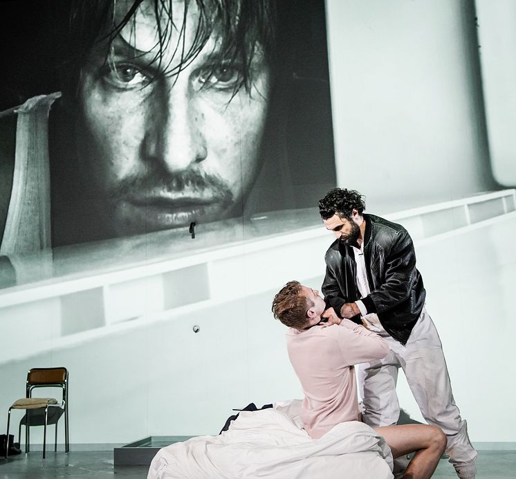 Våldets historia / Schaubühne