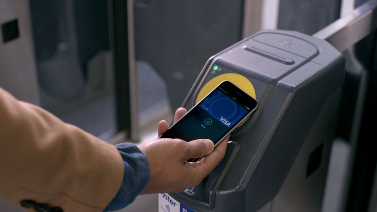 Visa Europe unveils new Visa / Apple Pay “Ready” campaign 