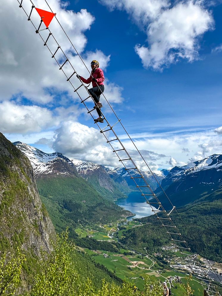 Via ferrata Loen Stigull_Kjersti Kvamme.JPG