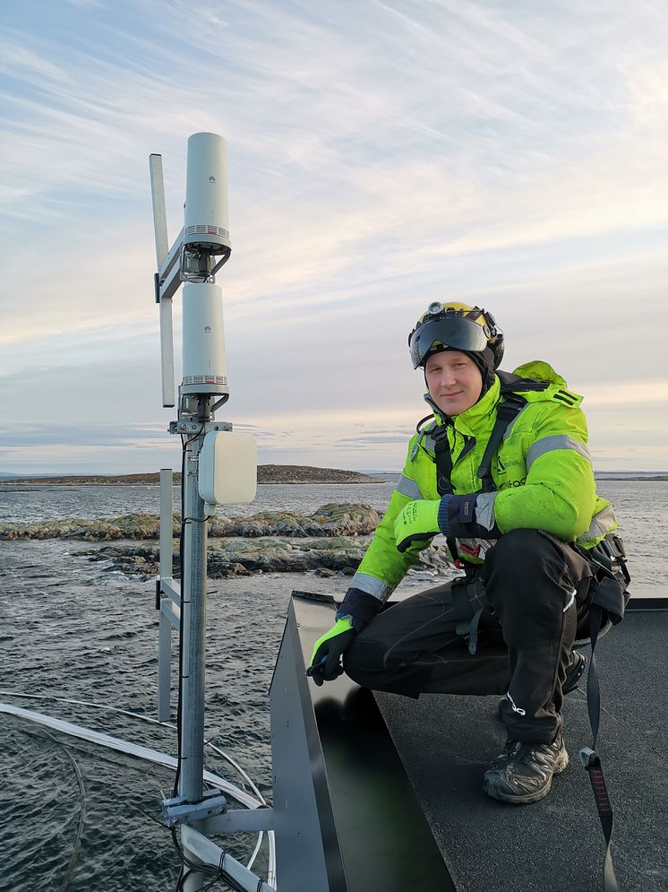 Montering av 5G antenne/utstyr:  Jørgen Skånø, Montør, Elektro Team