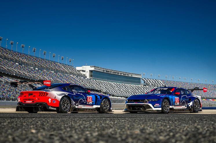 Mustang GT3 Daytona test 2023 (18)