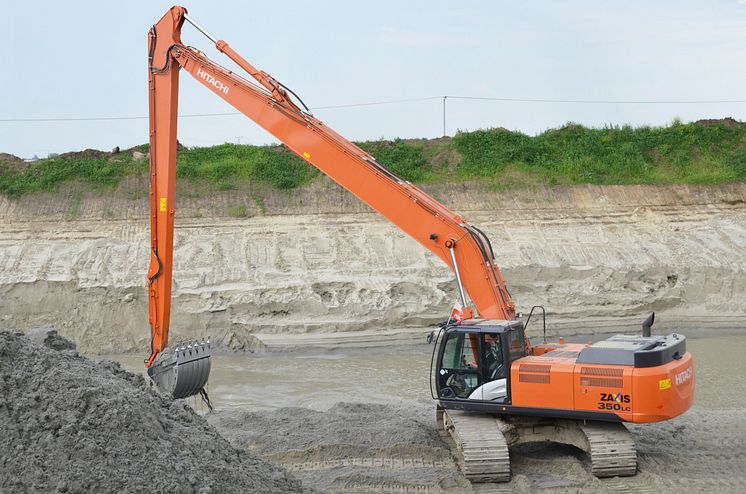 Hitachi ZX350LC-5 Super long front