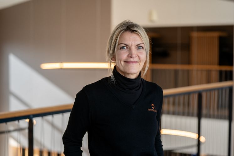 Joan_Golf Manager i HimmerLand.jpg