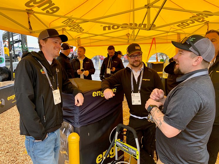 Influencer Tom Gardocki alias Dirt Ninja_engcon Conexpo