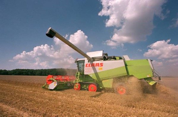 1997 TERRA TRAC Gen. I from CLAAS Industrietechnik on a LEXION 450