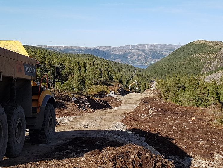 Bygging av adkomstvei til Roan vindpark