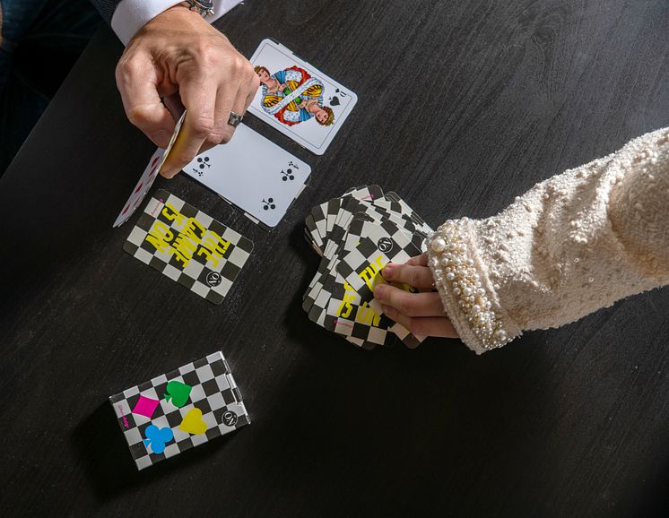 The card game is ON AW21