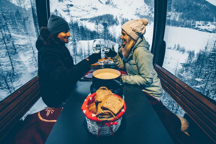 Fondue Gondel © Saastal Tourismus AG-Finnegan Laver